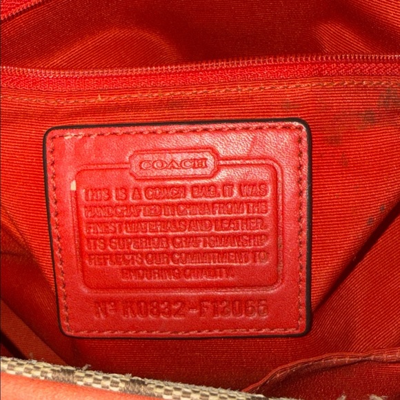 Coach Vintage Authentic Orange Beige shoulder Bag - Picture 12 of 16